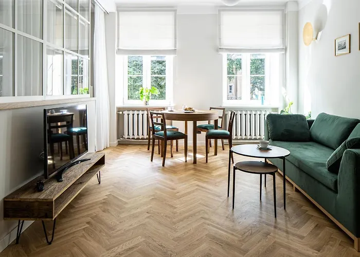 Warsaw Heritage Apartment