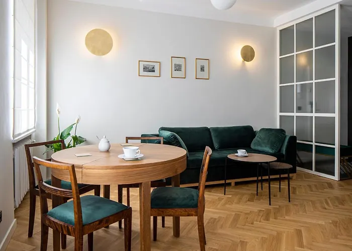 Warsaw Heritage Apartment